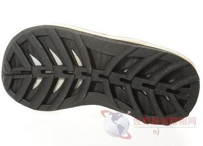 “吹氣”拖鞋充斥線上線下，禍從腳生防不勝防