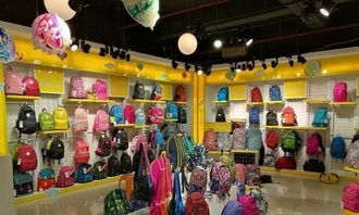 探訪上海福佑門市場 鎧甲勇士箱包店的經營之道